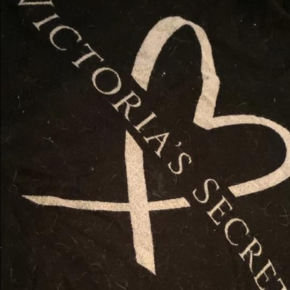 victoria’s secret blanket